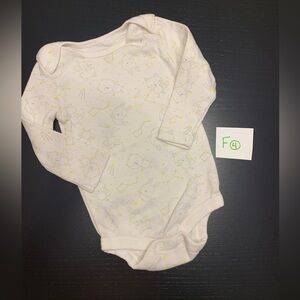 ⭐️5/$10.00⭐️ Joe Fresh 3-6m Gender Neutral Onesie